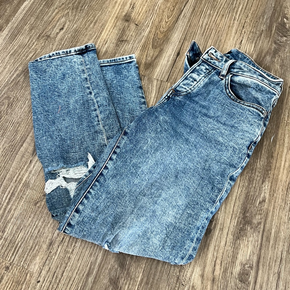 Women’s Express Mid Rise Boyfriend Jeans